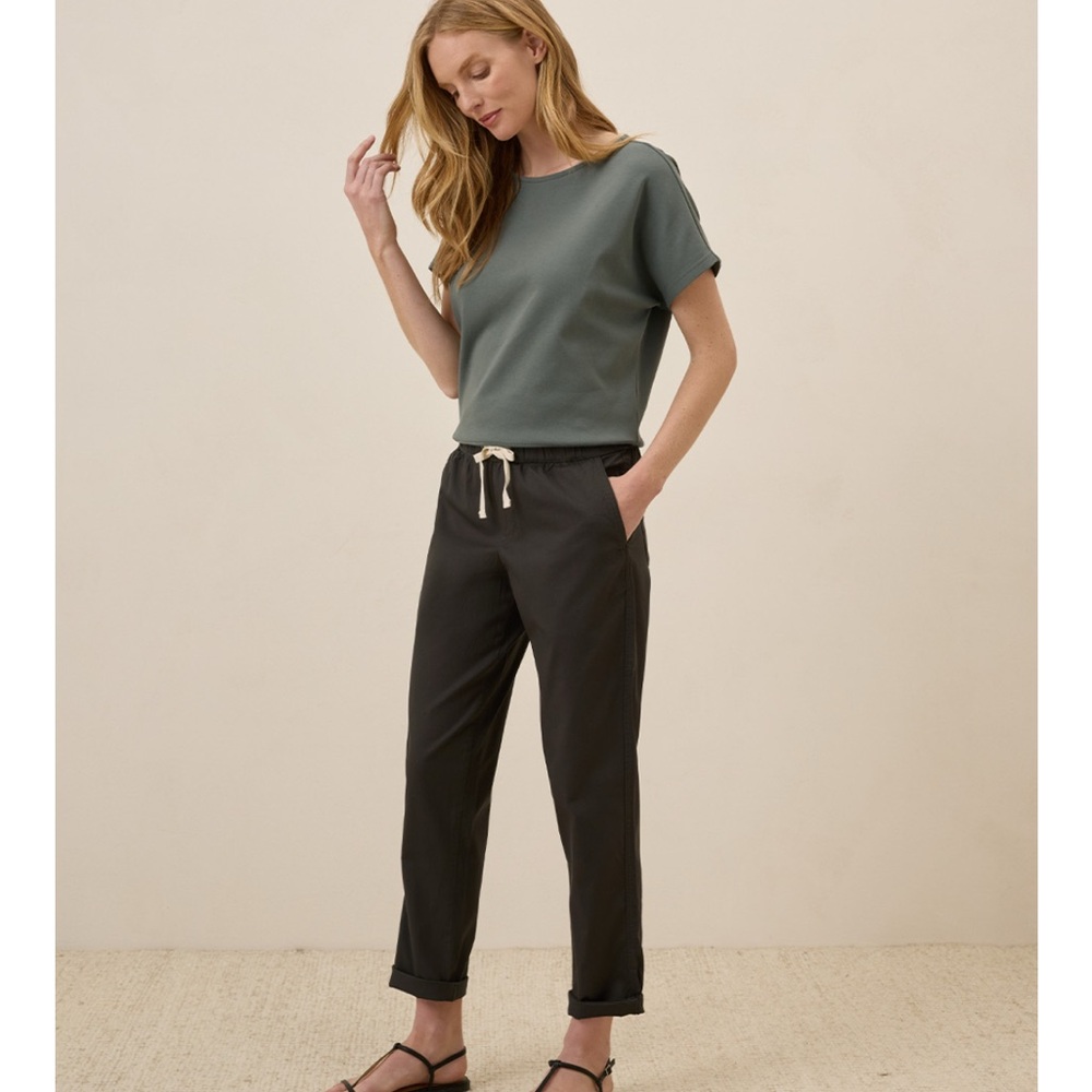 Pact Daily Twill Pant in Size S Oak Dark Brown NEVER WORN